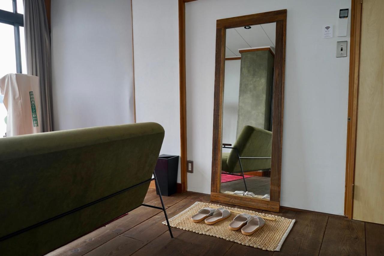 Tagore Harbor Hostel Ukuszu Kültér fotó