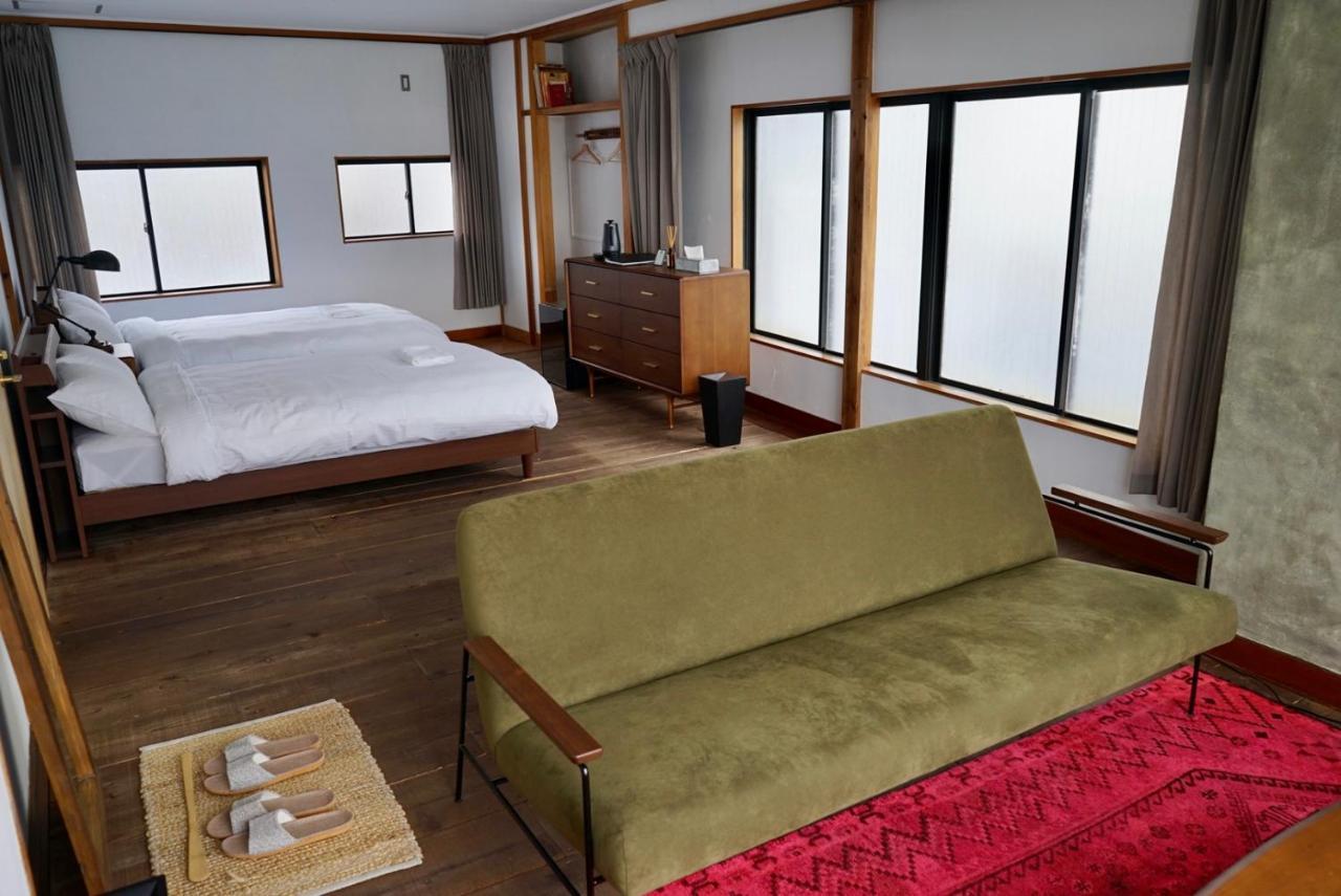 Tagore Harbor Hostel Ukuszu Kültér fotó